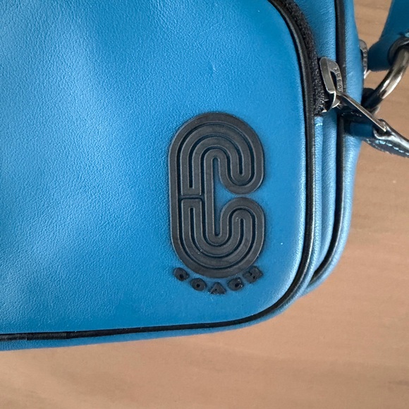 Coach Bag in Blue - Picture 4 of 8